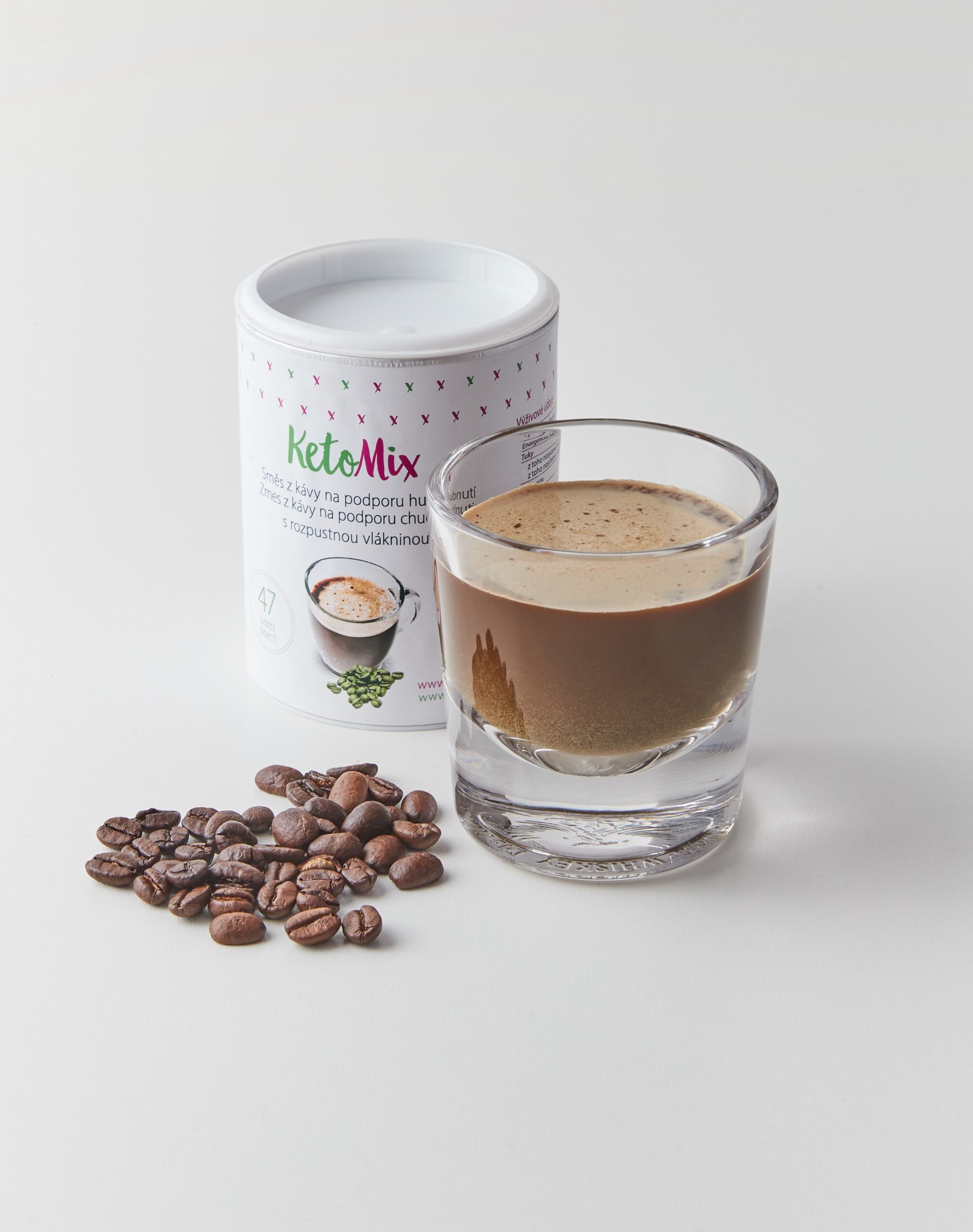 KetoMix Instantní káva na podporu hubnutí s matchou a zelenou kávou